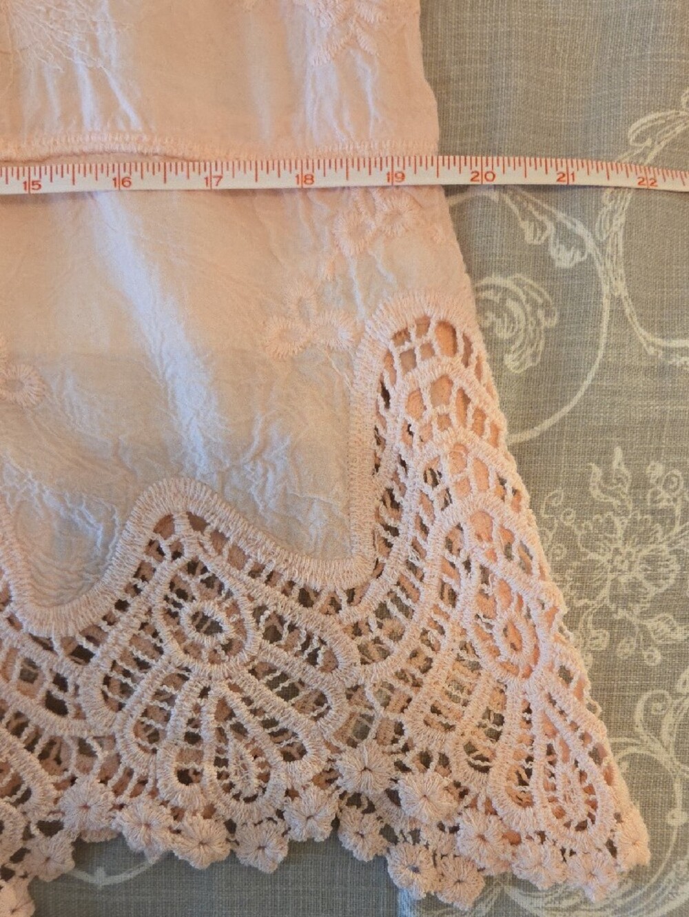 Democracy Crochet Cotton Peplum Top PALE PEACH, Size Medium - Picture 6 of 7
